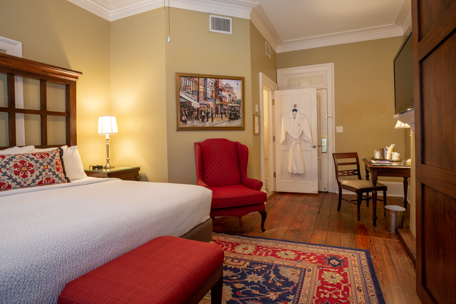 Marshall House Superior King in Savannah